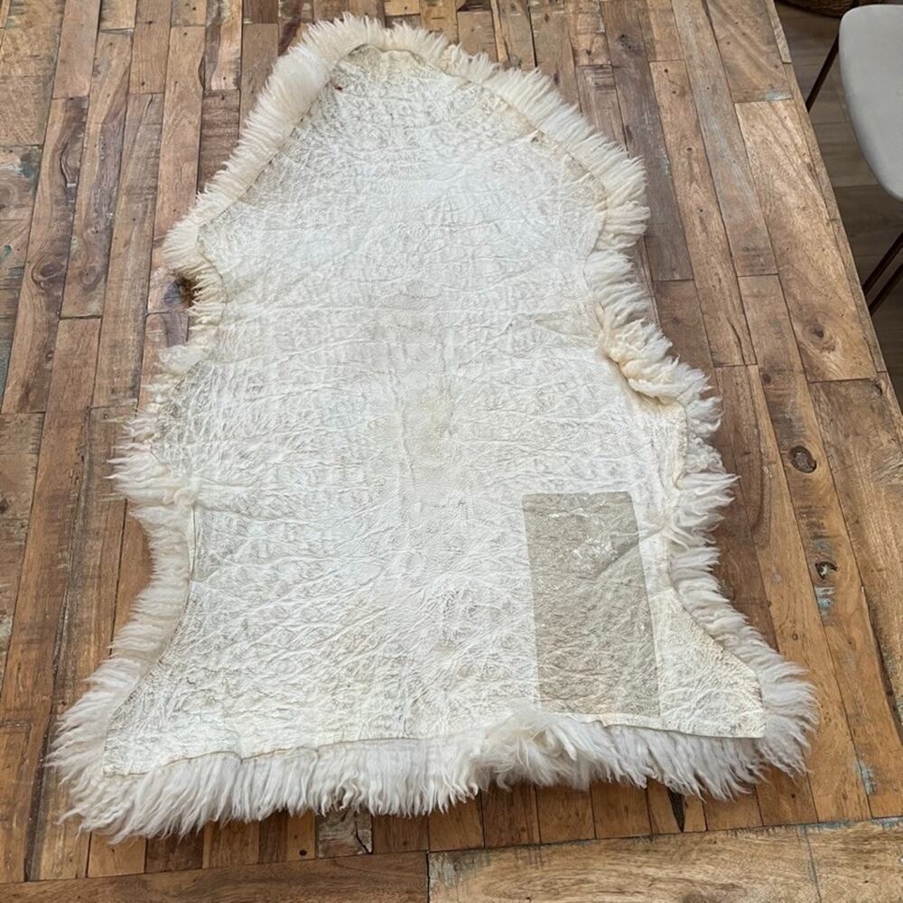 Genuine Fluffy Sheepskin Rug 21" x 33" Thick Cream Colored - Picture 4 of 14
